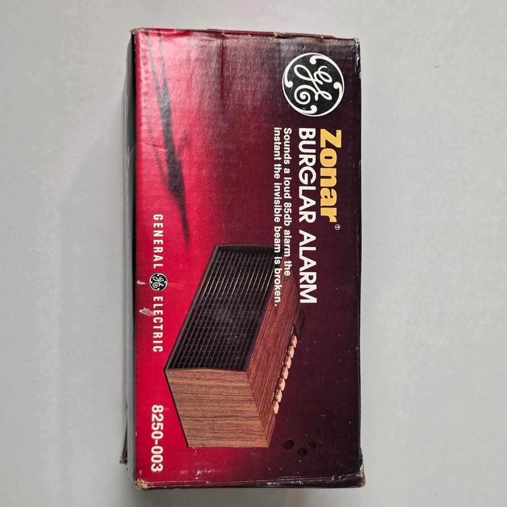 GE Zonar Burglar Alarm 8250-003‎ Battery Operated Woodgrain Vintage Ultrasonic - Picture 2 of 8